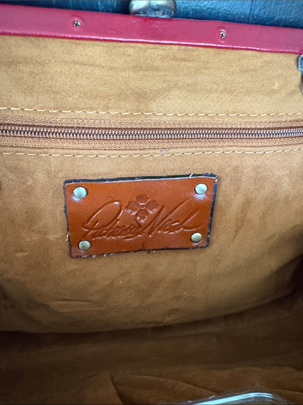 ❤️ Patricia Nash Leather Clutch Bag in Ruby Red - Picture 11 of 15